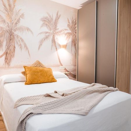 Apartamento Boutique Beluga Garrucha Exterior photo